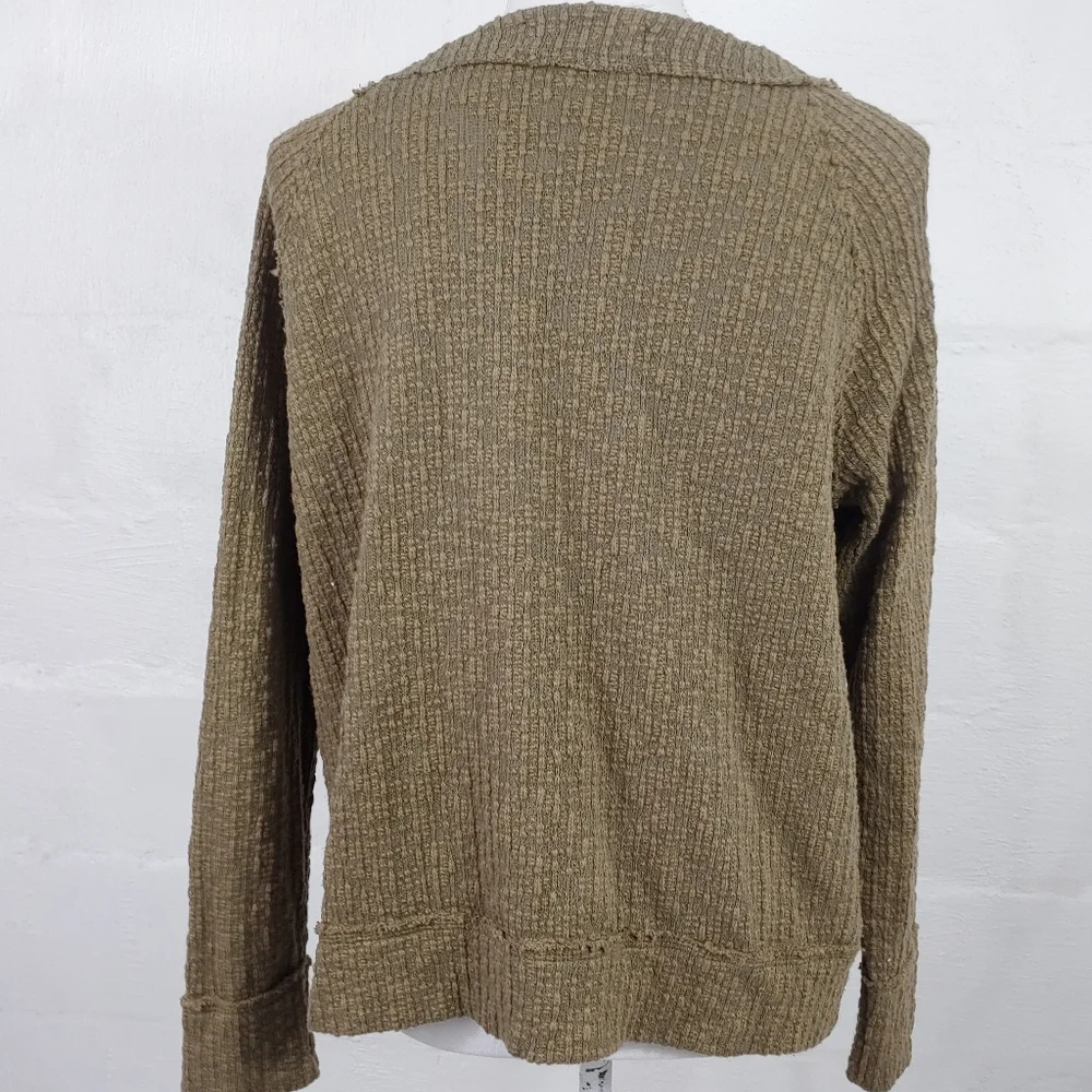 TWO BY VINCE CAMUTO BUTTON CARDIGAN (a209)
